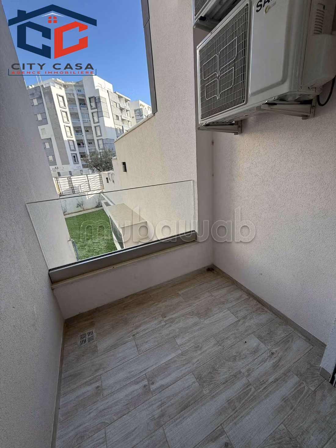 S2 con giardino; residenza con piscina