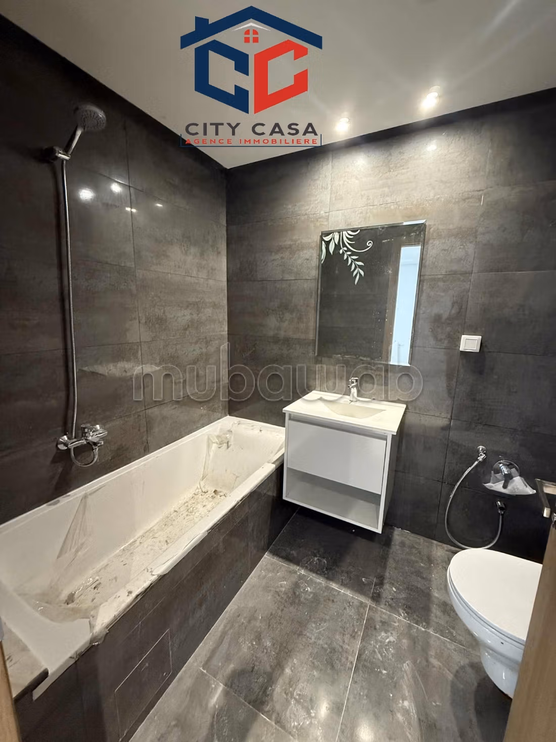 S2 con giardino; residenza con piscina