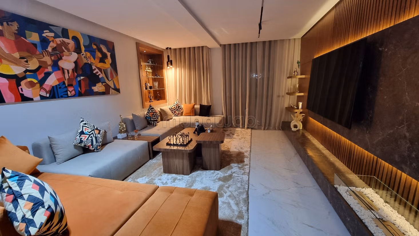 Piso en alquiler en Riyad. Area 100 m². Bien amueblado