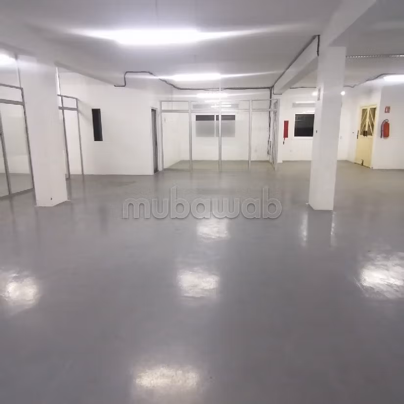 Usine sur la zone industrielle