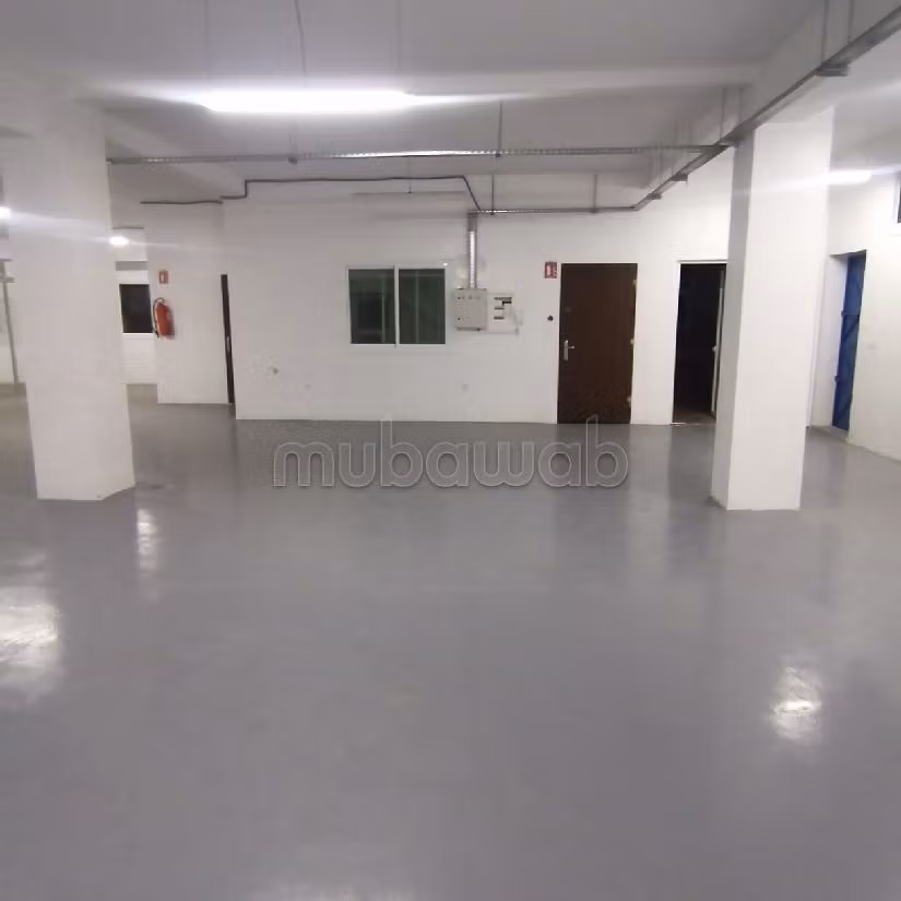 Usine sur la zone industrielle