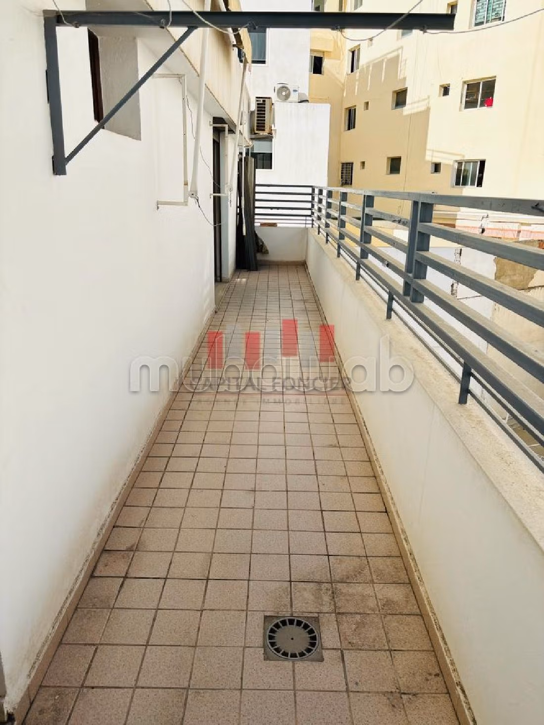 Bellissimo appartamento in affitto a Palmier. 3 belle camere da letto. Ammobiliato