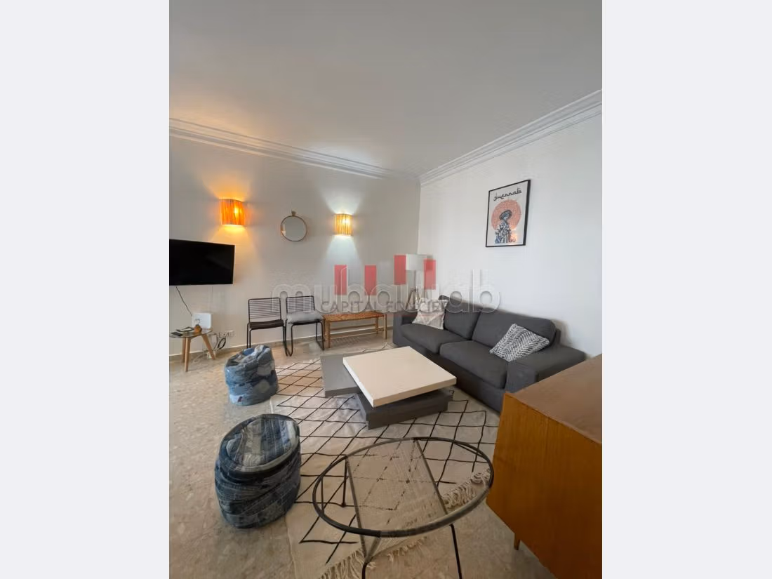 Apartment for rent in Gauthier. Total area 62 m². Furnished