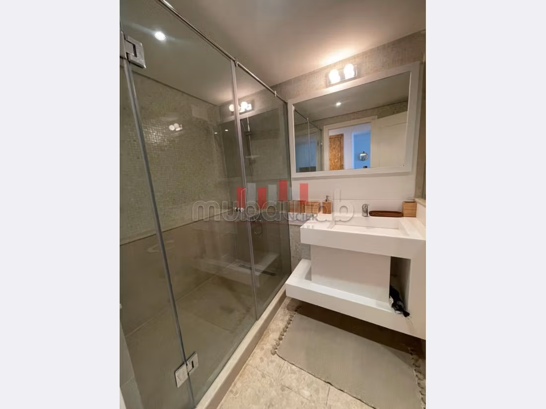 Apartment for rent in Gauthier. Total area 62 m². Furnished