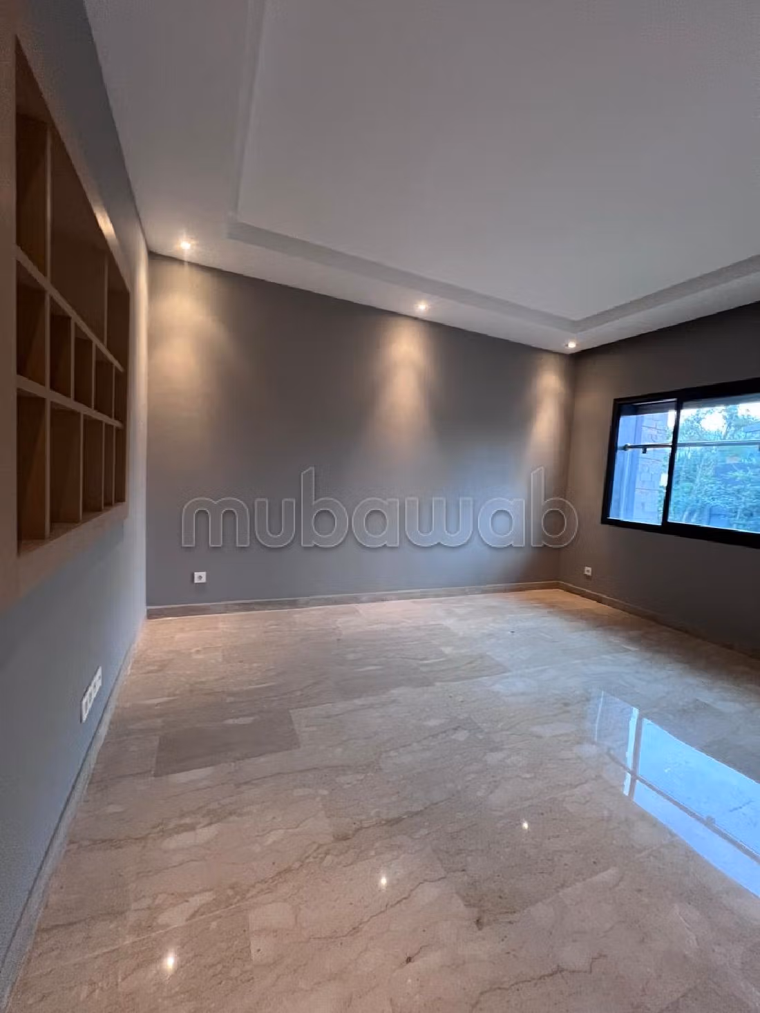 Se vende villa de lujo. 4 bonitas habitaciones. Chimenea operativa, propiedad con piscina. 