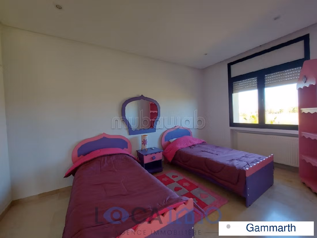 A louer un étage de villa meublé en S3 à Gammarth