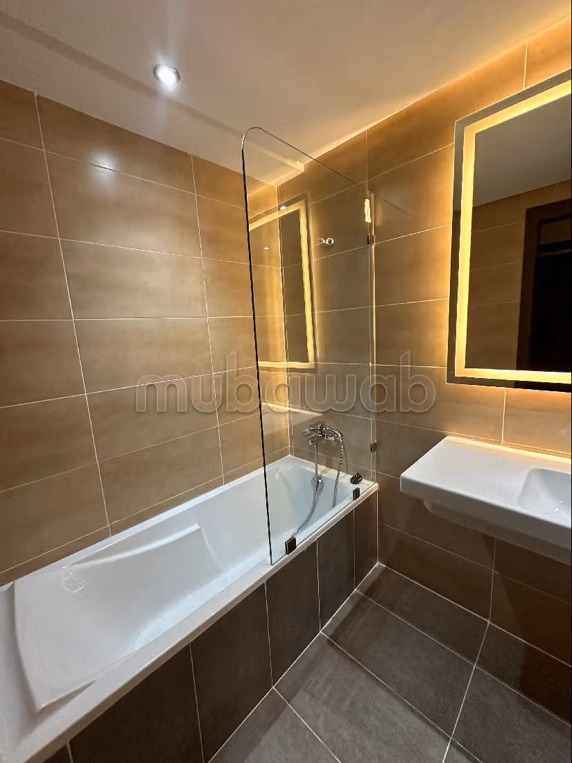 Apartment for rent in De La Plage. 2 lovely rooms. Fully furnished.