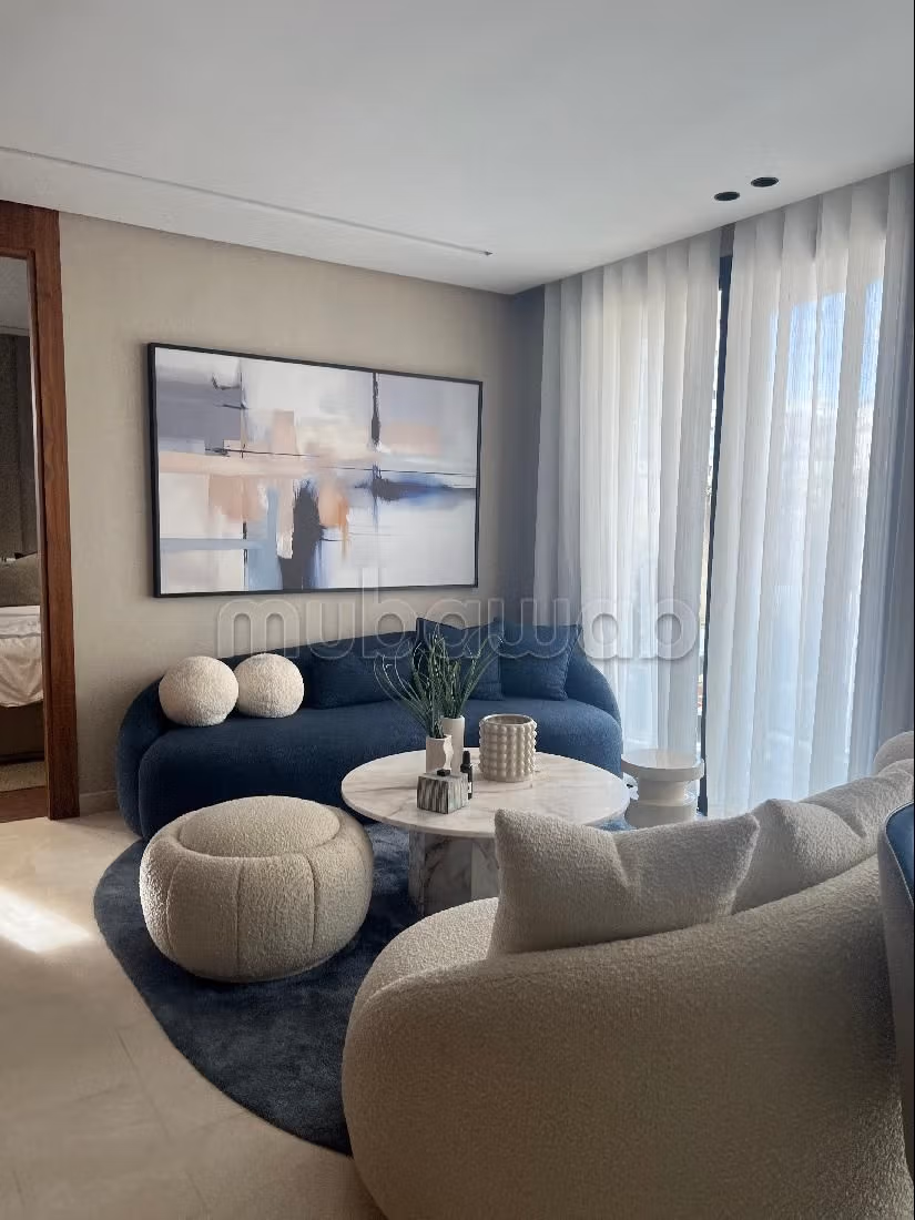 شقة للإيجار بالأميرات. 1 قطعة. مفروشة. 