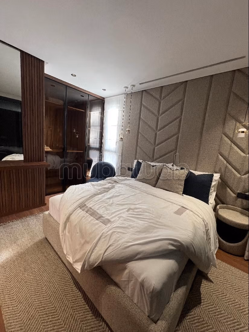 شقة للإيجار بالأميرات. 1 قطعة. مفروشة. 