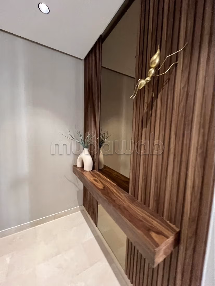 شقة للإيجار بالأميرات. 1 قطعة. مفروشة. 