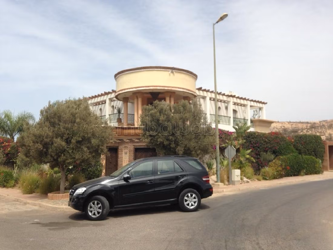 Villa 4 façade a vendre