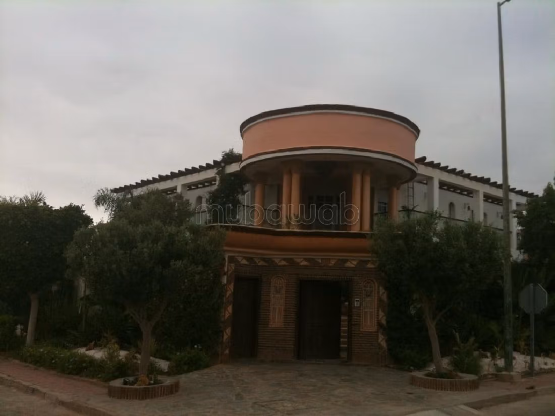 Villa 4 façade a vendre