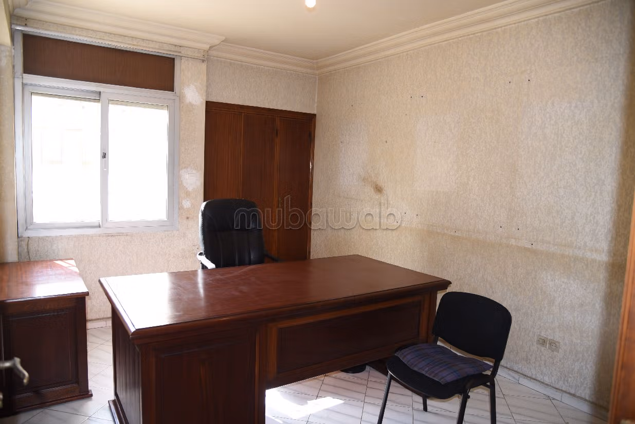 Magnífico piso en venta en Belvédère. 3 hermosas habitaciones. Sin ascensor