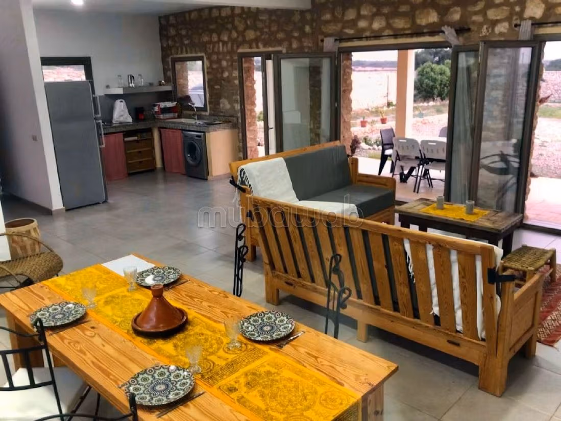 فيلات و منازل فاخرة للكراء ب سيدي كاوكي. 1 جزء. حديقة وشرفة.