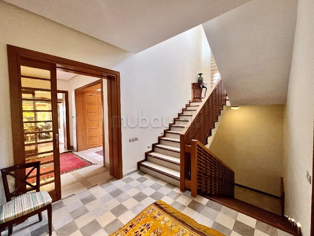 Superbe Villa Contemporaine Front de Golf