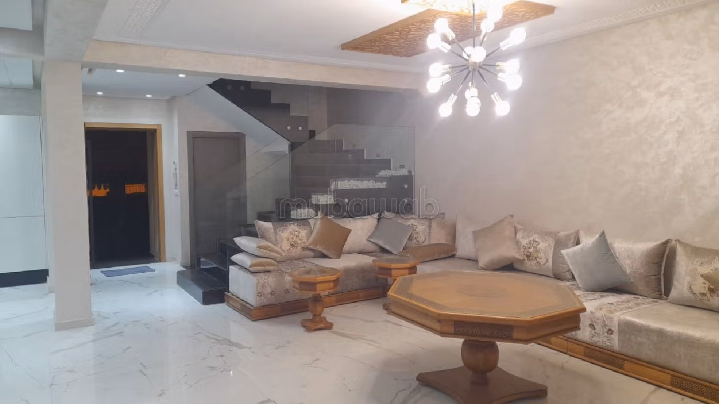 Magnífica villa en venta en Nouvelle Ville. 4 dormitorios. Mobiliario. 