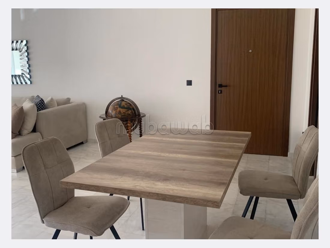 Appartementen huren. Oppervlakte 200 m². Gemeubileerd. 