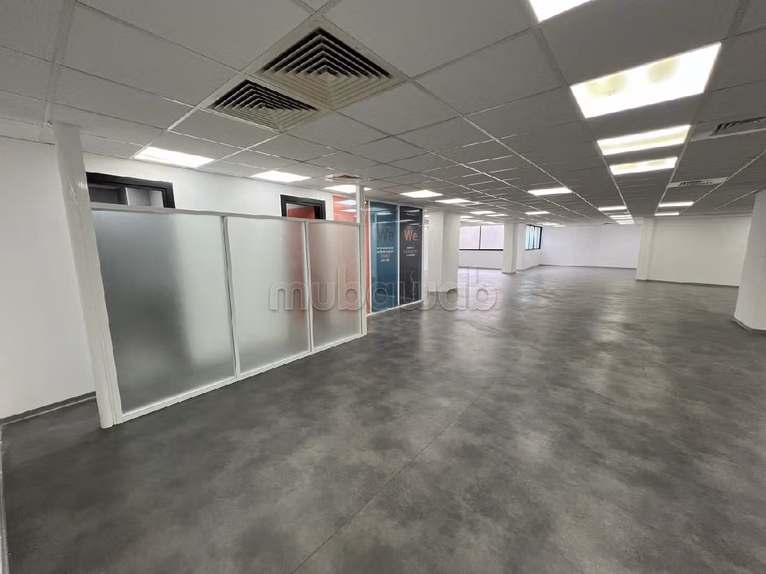 A louer bureau de 570m² Bd ZERKTOUNI
