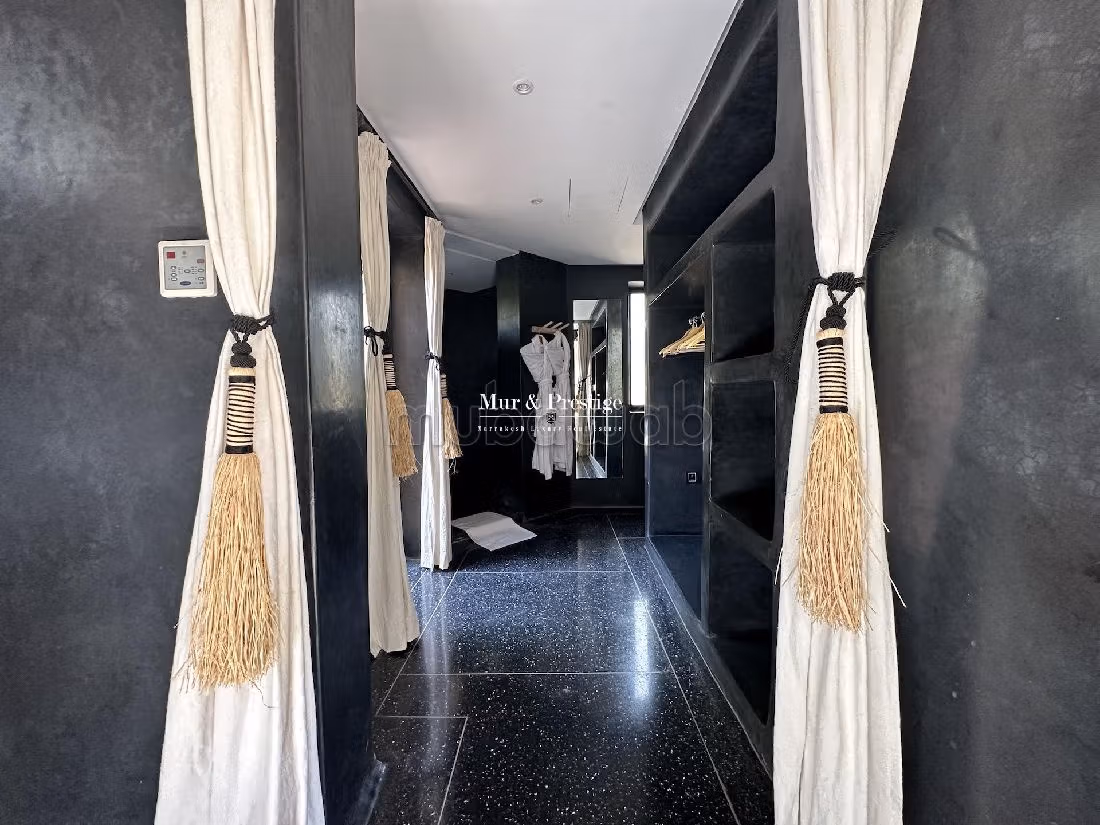 Nu kopen: villa's en luxe woningen in Route de l'Ourika. Totale oppervlakte 1000 m². Volledig gemeubileerd