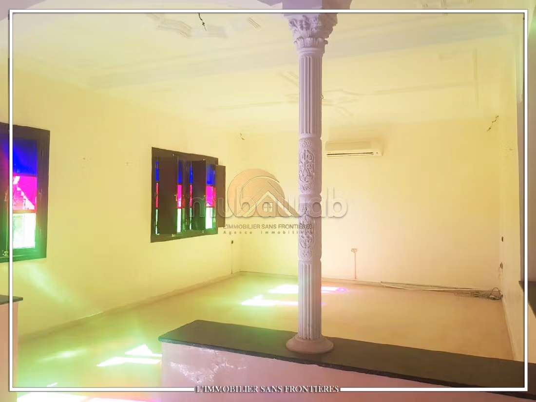 Suntuosa villa en alquiler en Hay Targa. 10 habitaciones. Doble acristalamiento y calefacción central