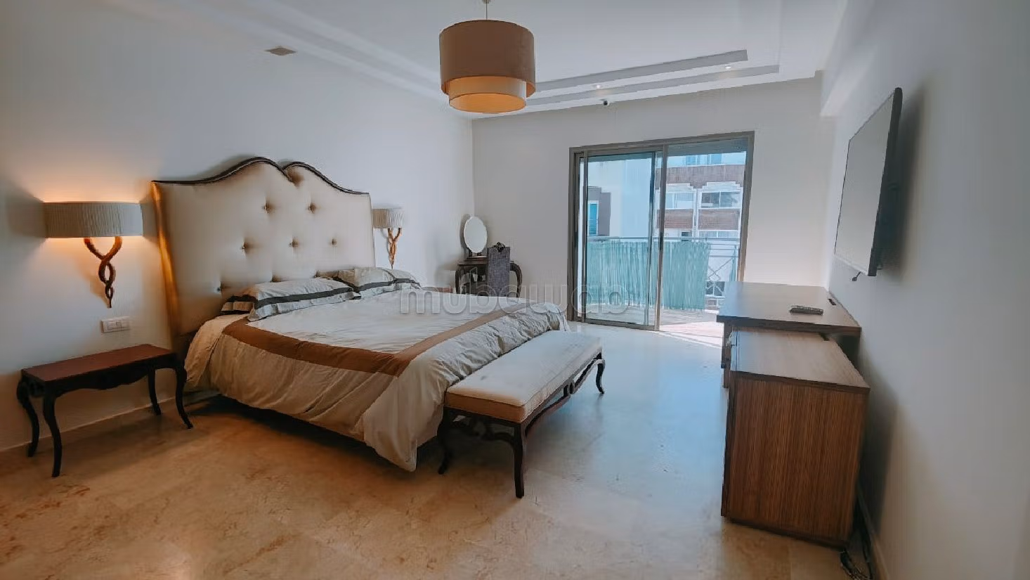 Appartementen te koop in Racine. Totale oppervlakte 182 m². Volledig gemeubileerd
