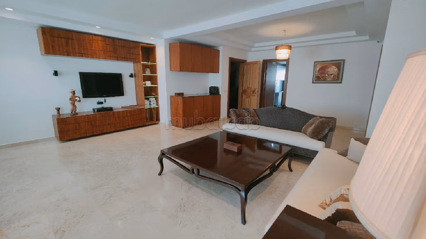 Appartementen te koop in Racine. Totale oppervlakte 182 m². Volledig gemeubileerd