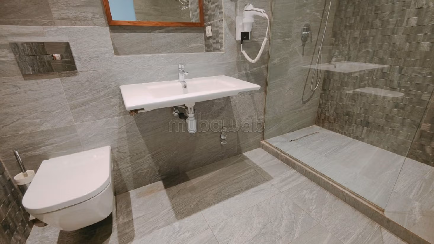 Appartementen te koop in Racine. Totale oppervlakte 182 m². Volledig gemeubileerd