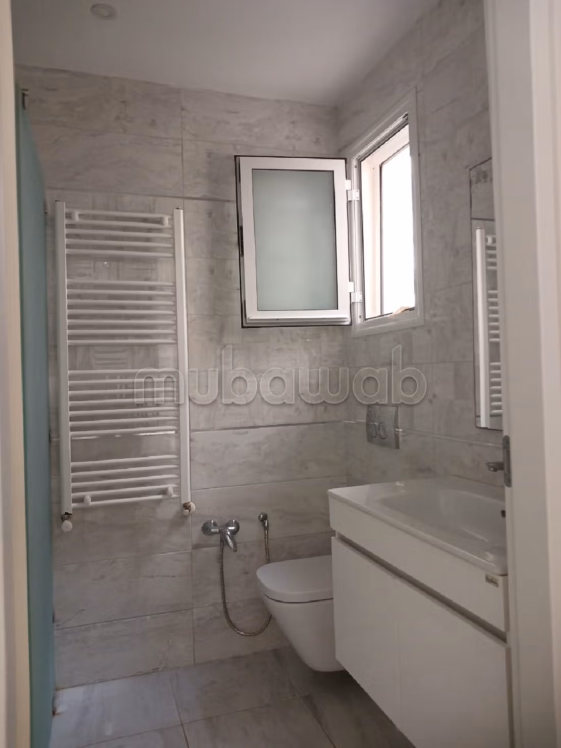 A vendre un triplex á la Marsa