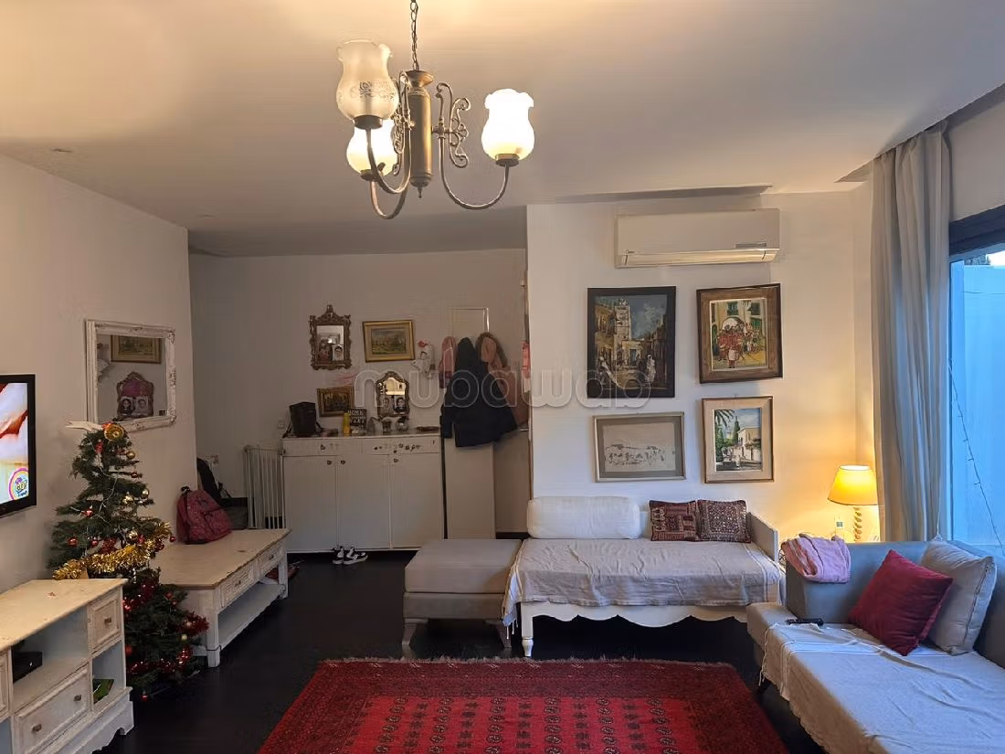 Duplex avec jardin á la Marsa