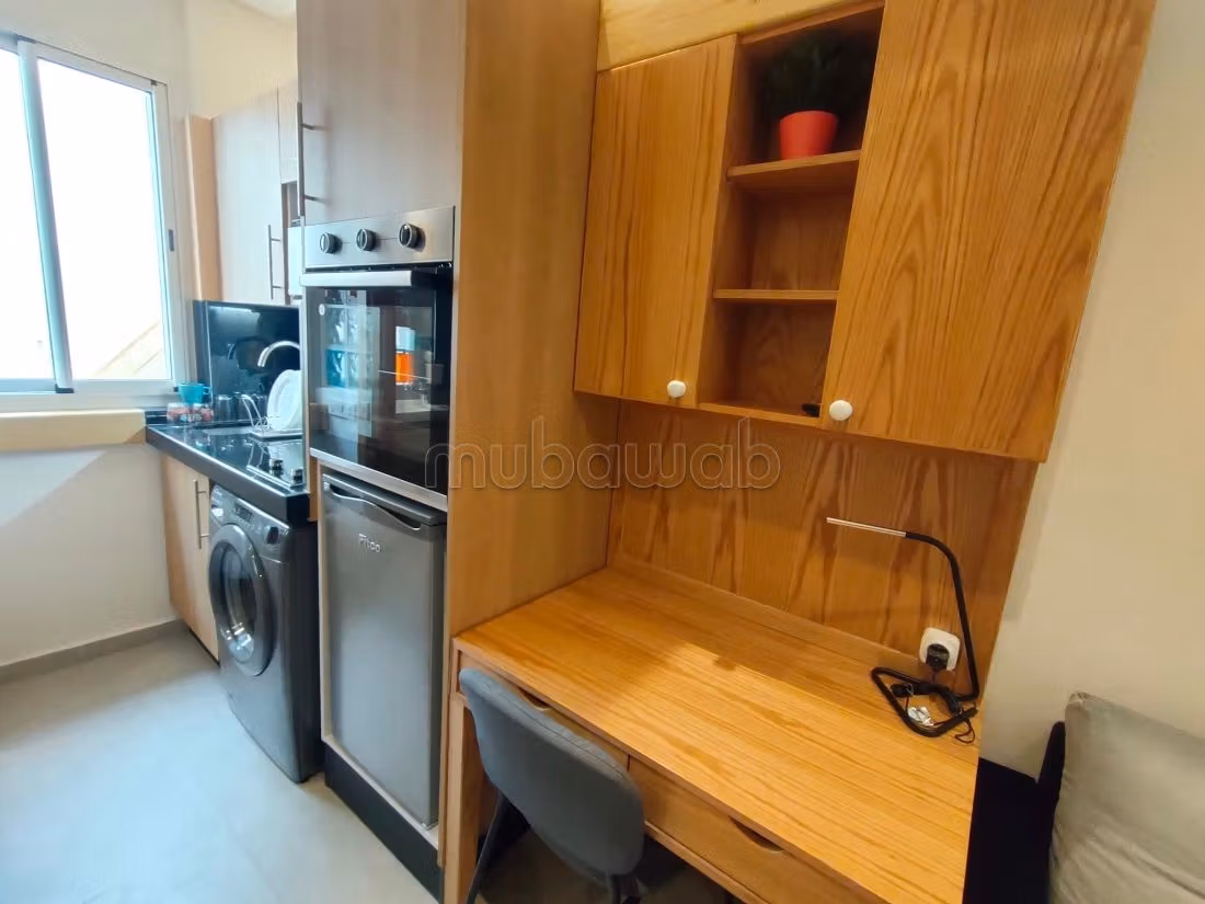 Rent this apartment in Anfa. 1 Room. Fully furnished