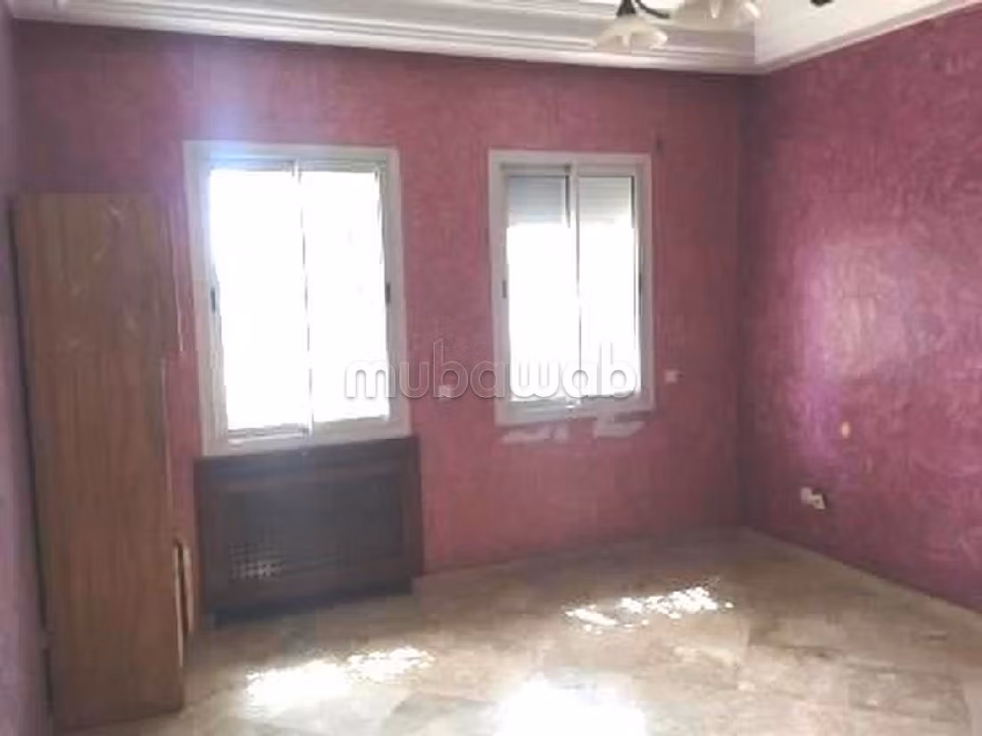 Suntuosa villa en alquiler en Californie. Superficie 622 m². Antena parabólica y seguridad