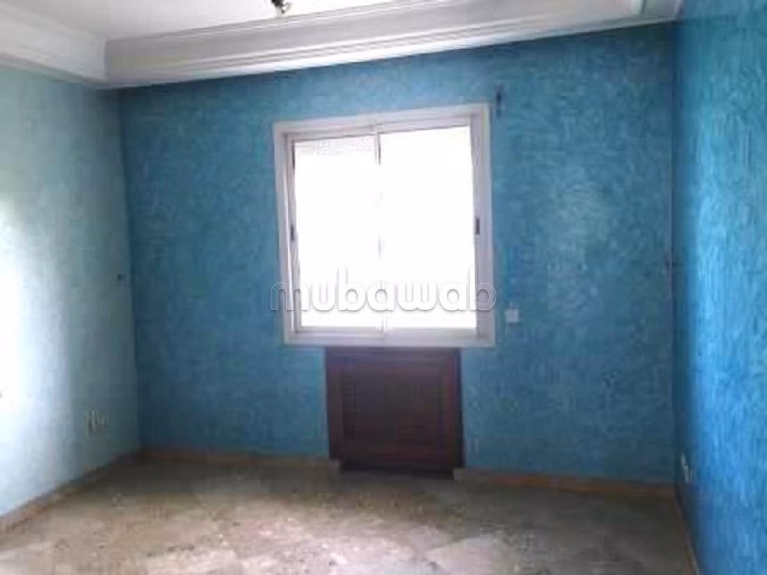 Suntuosa villa en alquiler en Californie. Superficie 622 m². Antena parabólica y seguridad