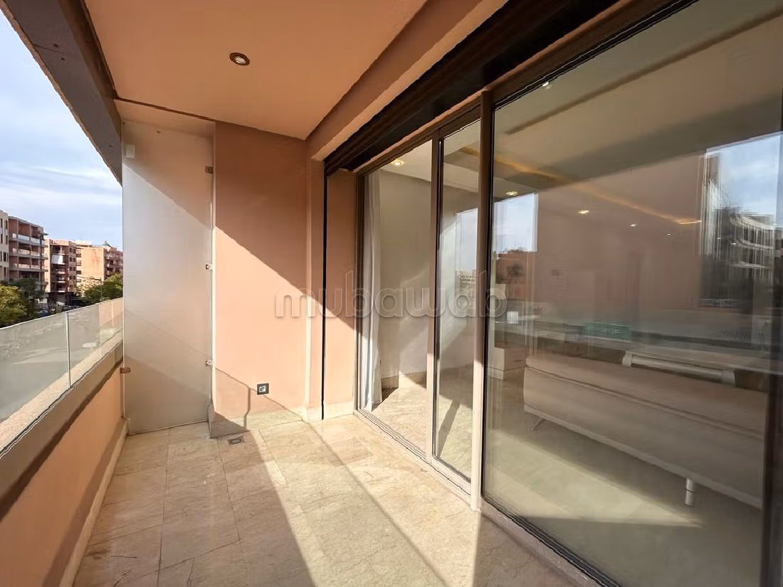 Splendido appartamento da acquistare a Guéliz. Superficie di 100 m². Ammobiliato