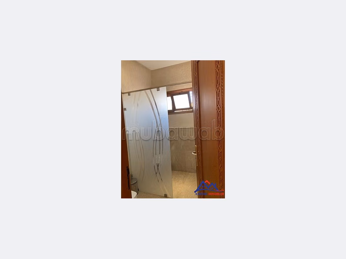 Preciosa villa en alquiler en Route de Fez. 3 hermosas habitaciones. Jardín