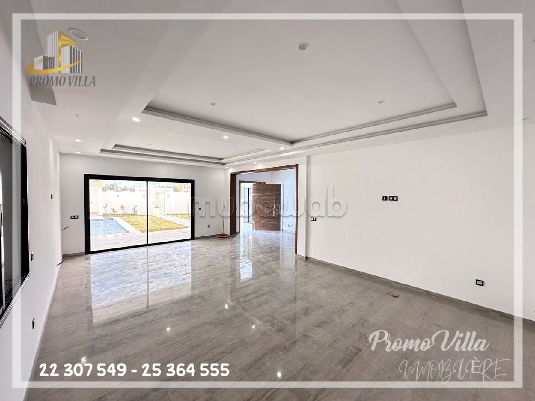 Une belle villa nouvellement construite