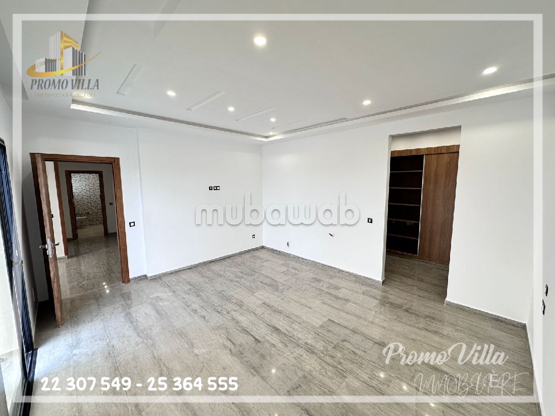 Une belle villa nouvellement construite