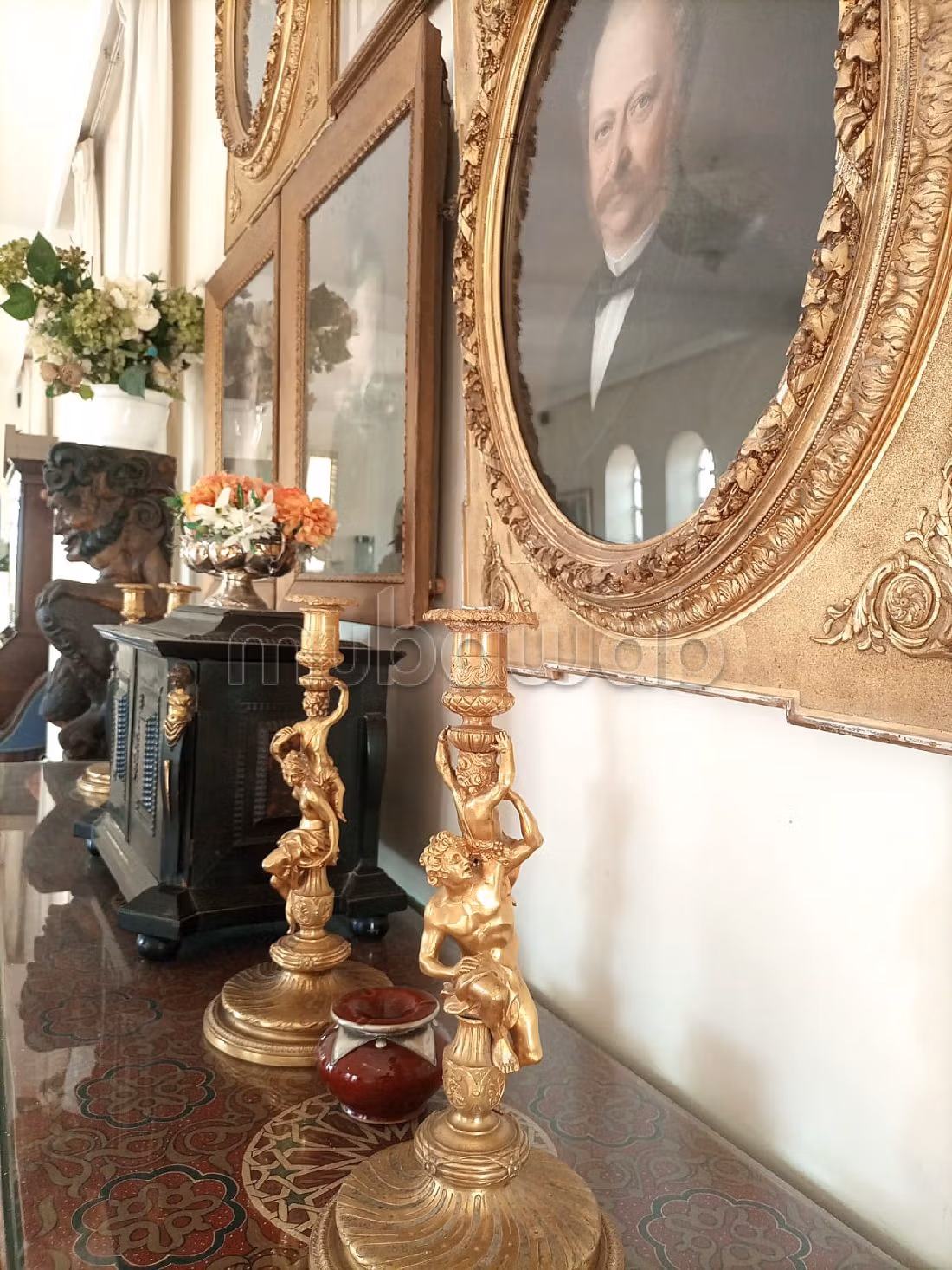 فيلا رائعة للبيع ب ميحتى. 7 قطع مريحة. مفروشة. 