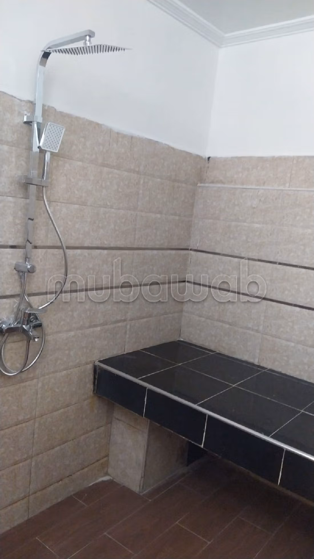 Bureau en vente clès en mains sur bd Ain taoujtate