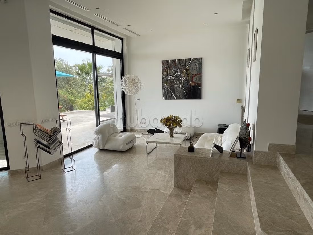 Villa avec piscine et vue imprenable sur la mer
