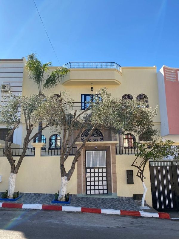 URGENT Superbe Villa titrée rénovée à 5mn de Hmria