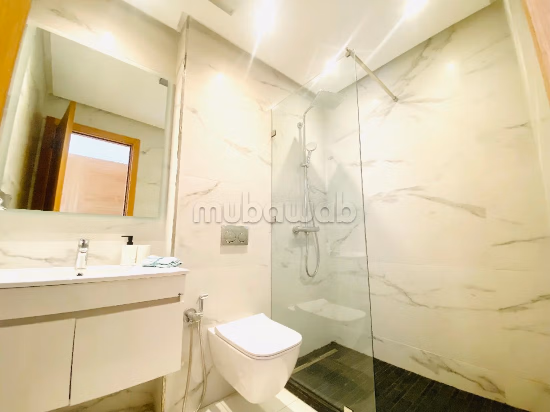 شقة للإيجار -بحي السلام -السيال. 4 قطع كبيرة. مفروشة. 