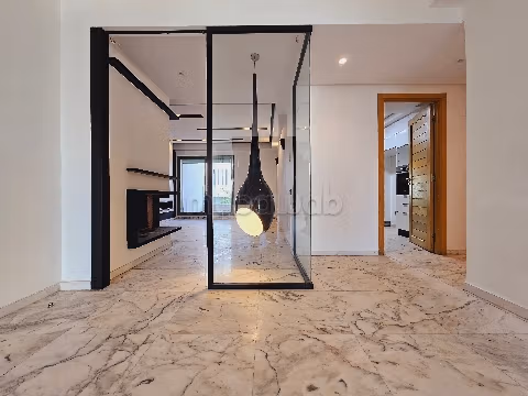 Appartement à Vendre de 269.0 m² à Casablanca, Californie