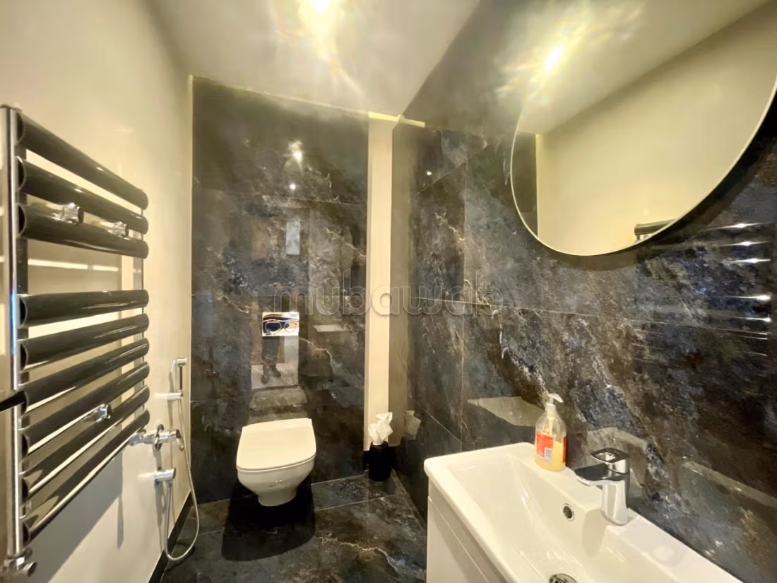 Bellissimo appartamento in affitto a Gammarth Supérieur. 2 belle camere da letto. Ammobiliato