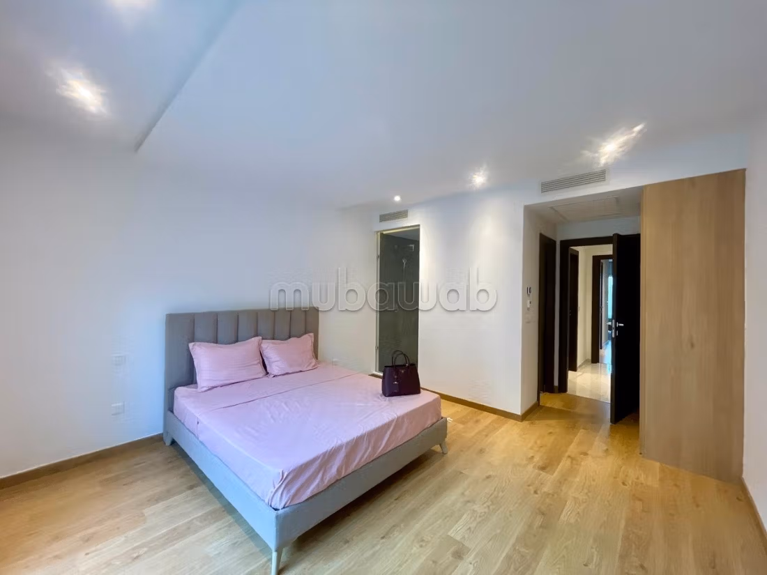 Bellissimo appartamento in affitto a Gammarth Supérieur. 2 belle camere da letto. Ammobiliato