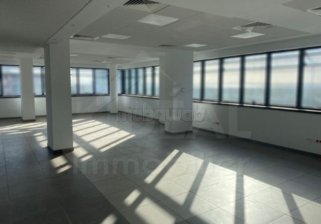 Espace bureautique de 984m² au Lac3