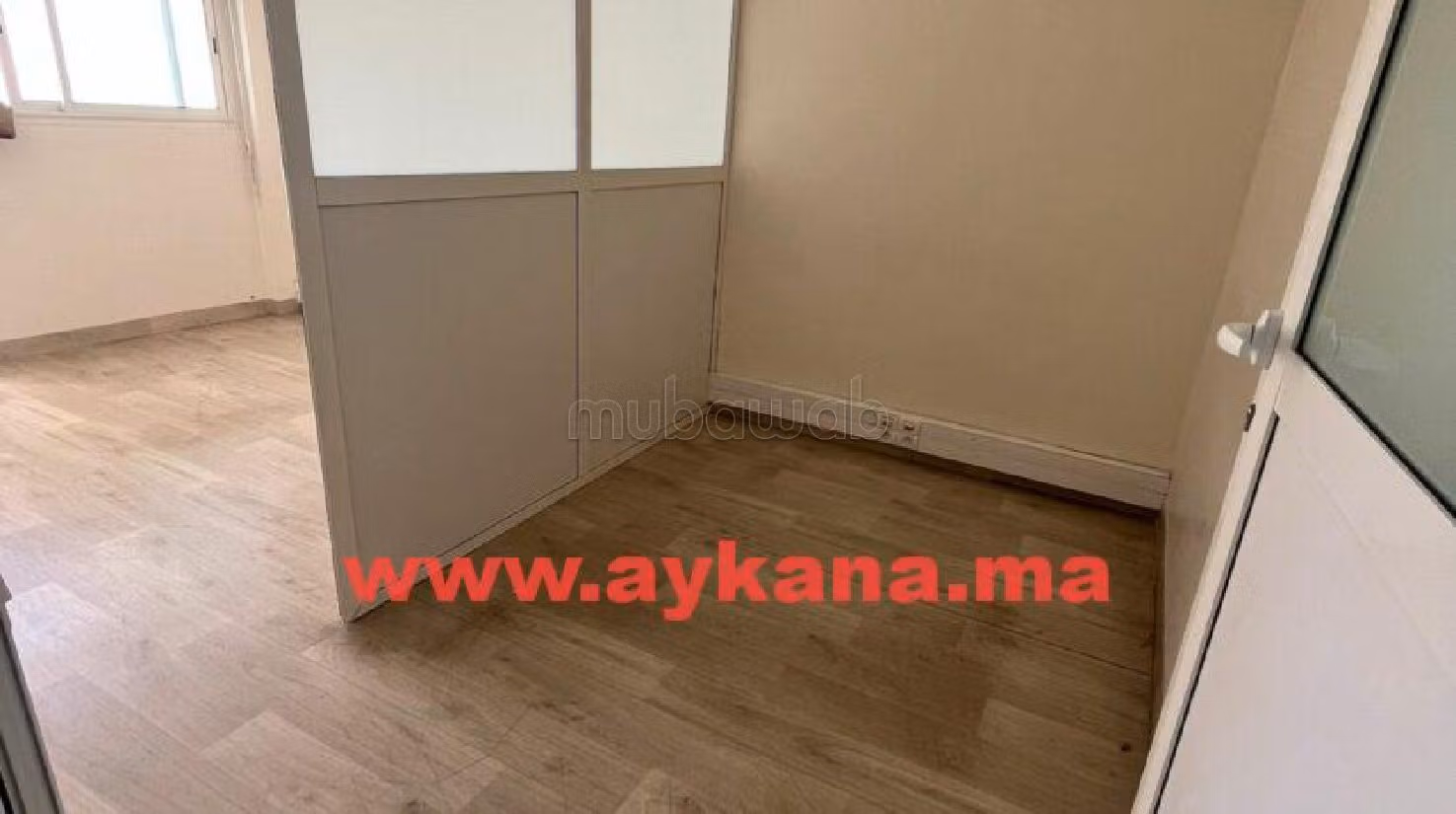 Nu kopen: kantoorruimte in Hassan - Centre Ville. Oppervlakte 920 m². 