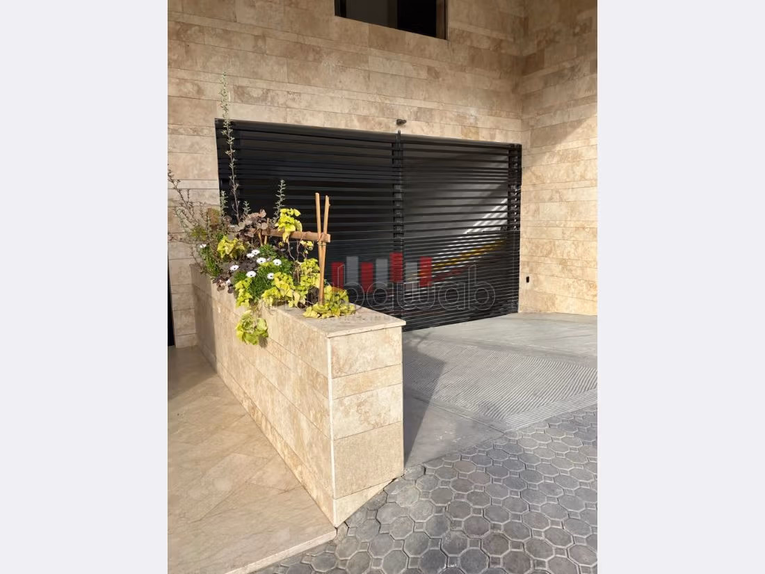 Joli meublé avec terrasse