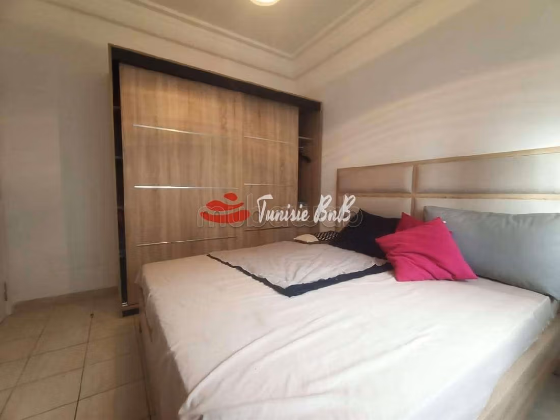 Bellissimo appartamento in affitto a Les Berges Du Lac 2. Superficie 90 m². 