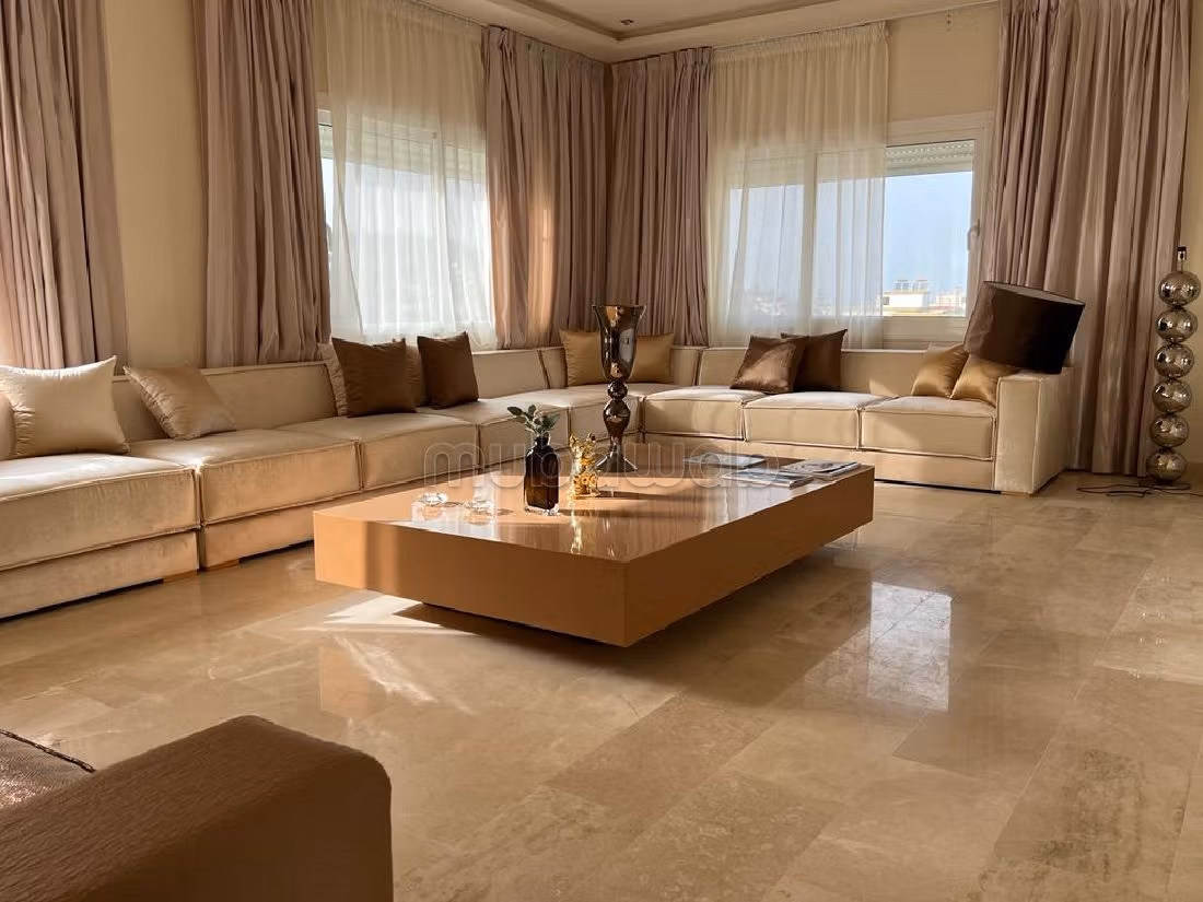 Magnifique appartement neuf de 210m2 à louer
