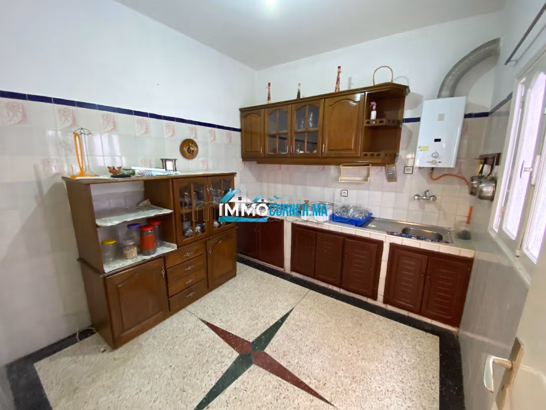 منزل جميل جدا للبيع ب بيل إر - فال فلوري. 7 غرف جميلة. شرفة مشرقة. 